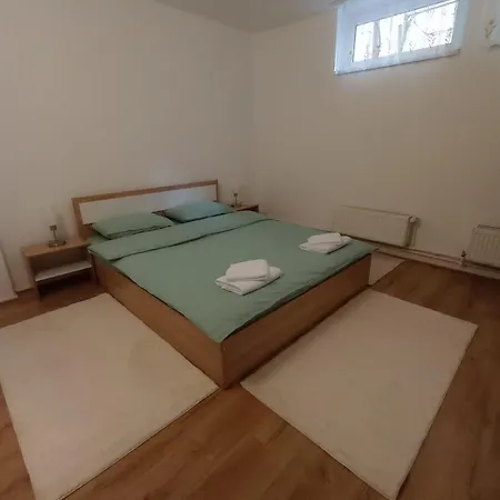 Apartamento Central Kronstadt *