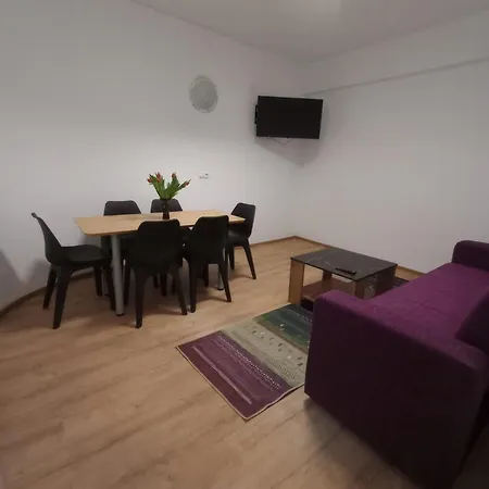 Central Kronstadt Apartamento Braşov