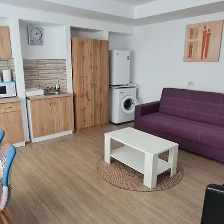 Apartamento Central Kronstadt